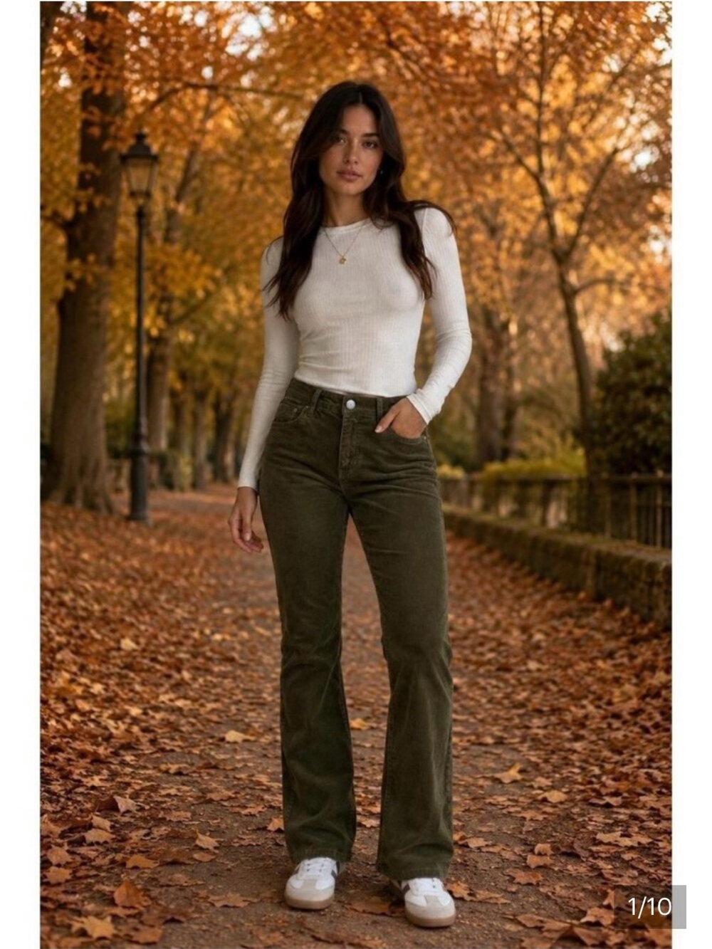 Kut from the Kloth Olive Green Karen Baby Boot Cut Pants
